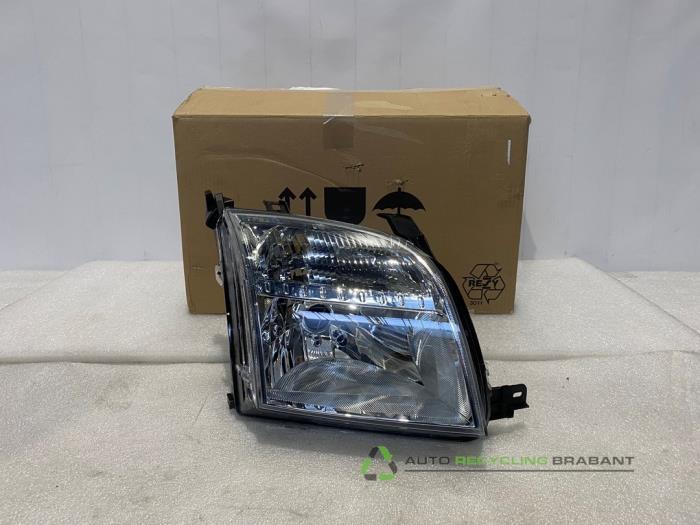 Koplamp rechts van een Ford Fusion, Gebruikt, -, -, Ophalen of Verzenden