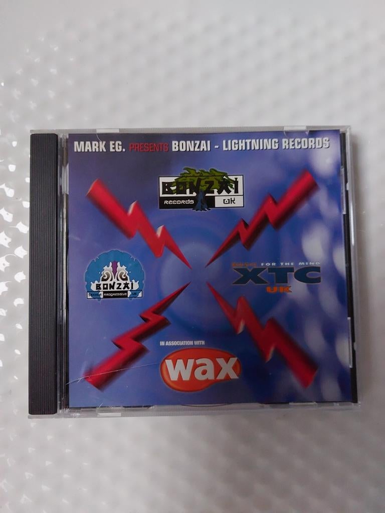 MARK EG Presents BONZAI - Lightning Records, Envoi, Comme neuf
