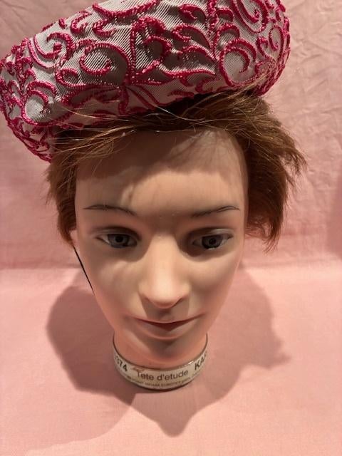 Superbe chapeau vintage, Enlèvement ou Envoi