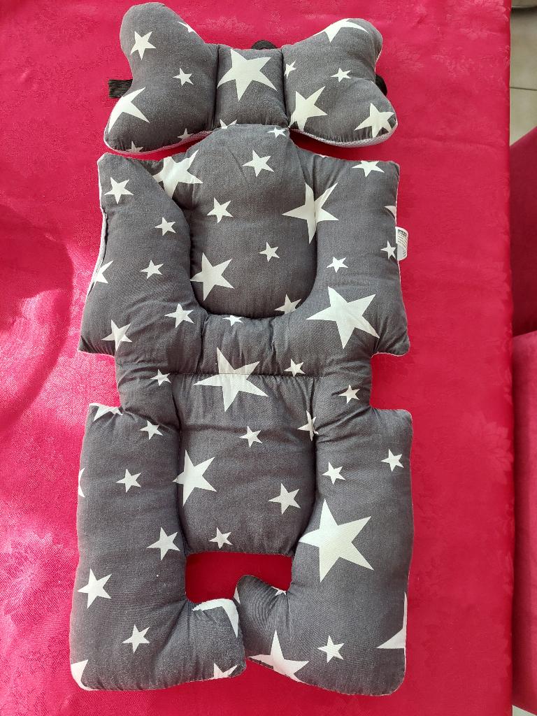 Coussin réducteur pour chaise haute ou poussette, Enfants & Bébés, Enlèvement, Comme neuf, Autres types, Réducteur de chaise