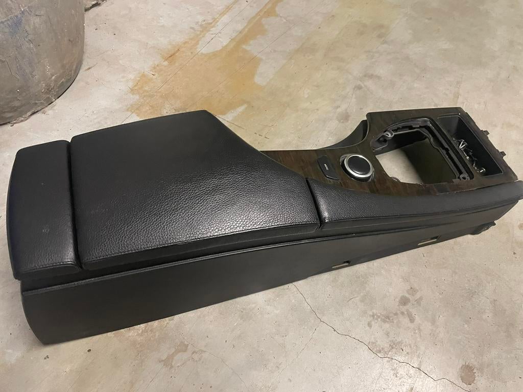 BMW E60 E61 armsteun middeconsole zwart, Autos : Pièces & Accessoires, Enlèvement ou Envoi, BMW