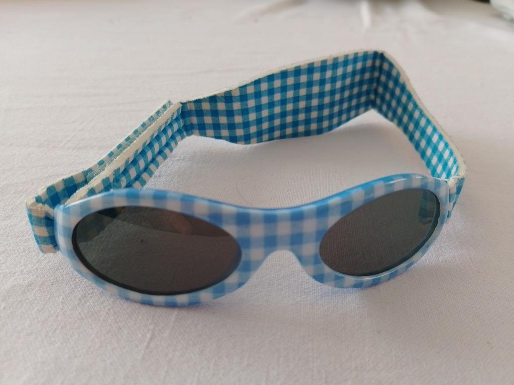 Zonnebril baby, Kinderen en Baby's, Ophalen, Zo goed als nieuw