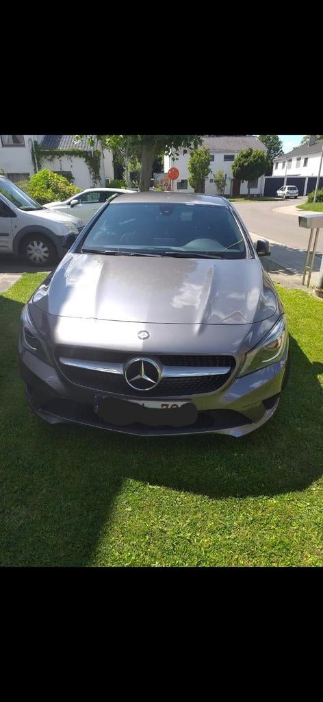Mercedes-Benz CLA 180d – Volle Opties, Auto's, Zwart, Leder, 5 deurs, Particulier