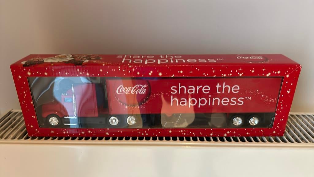 Coca cola vrachtwagen Kerst miniatuur, Hobby en Vrije tijd, Modelauto's | 1:50, Ophalen, Nieuw