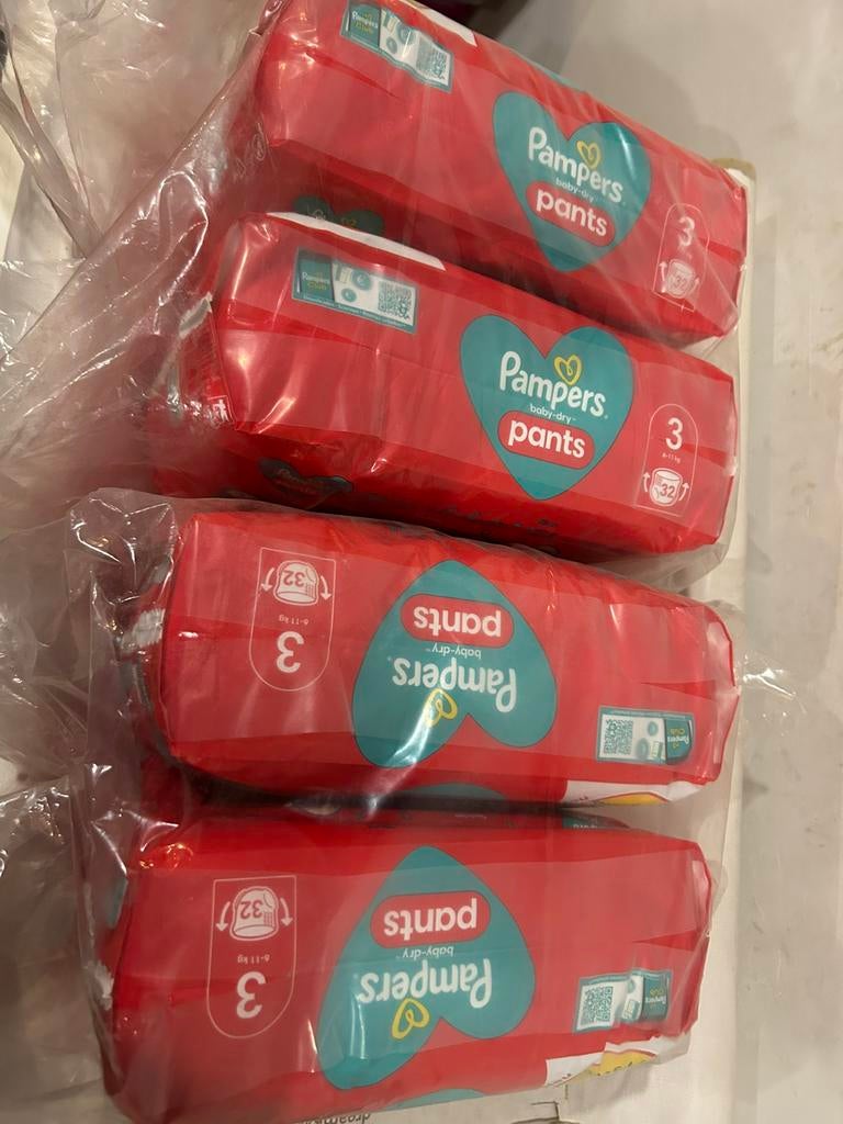 Pantalons Pampers 3 (128 pièces), Enfants & Bébés, Enlèvement, Neuf