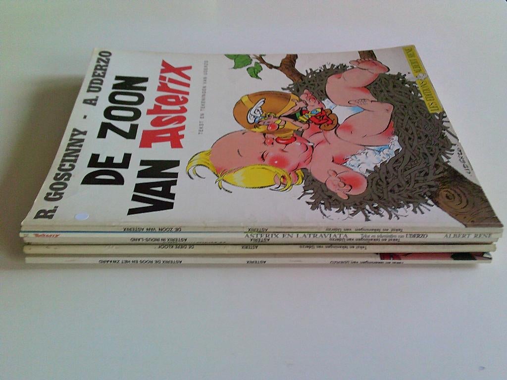 6 x Asterix in eerste druk ., Boeken, Ophalen of Verzenden