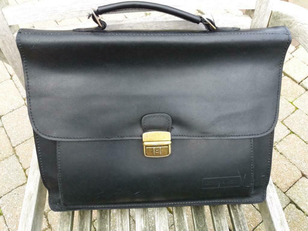 mallette cuir vachette noir ARTHUR et ASTON, Enlèvement ou Envoi, Noir, 50 cm ou plus, Moins de 30 cm