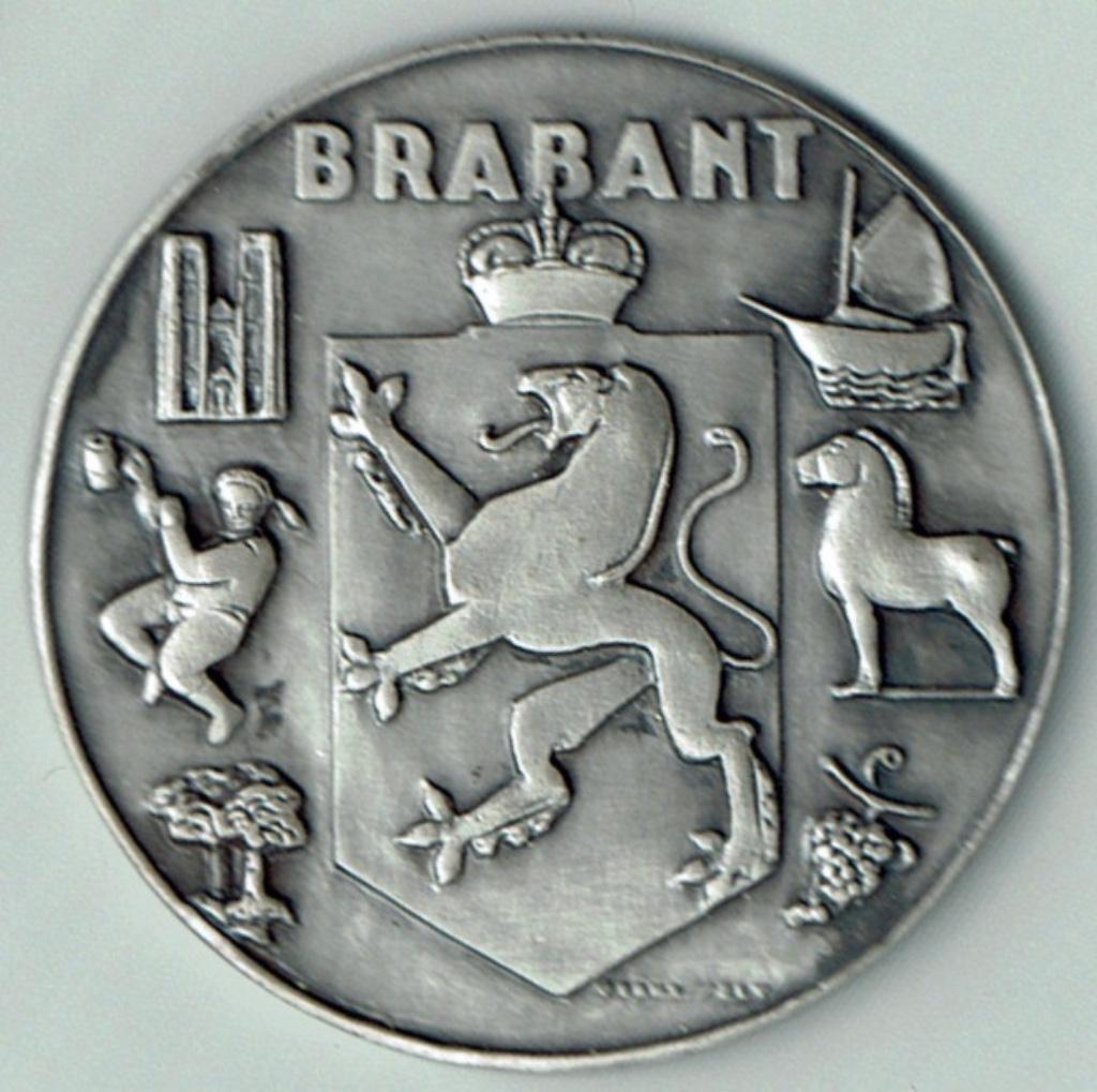 Médaille "argent" d'ancien combattant Brabant dans sa boïte, Collections, Envoi, Ruban, Médaille ou Ailes