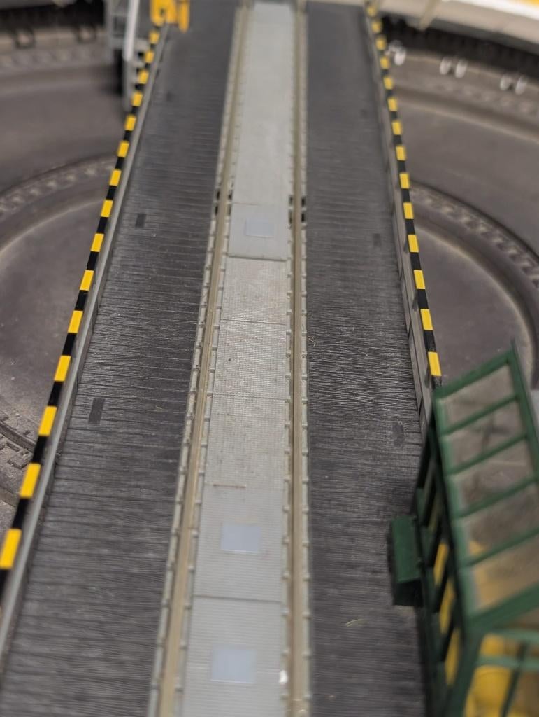 Plateau tournant électrique Fleischmann 6152C, échelle H0, Enlèvement ou Envoi, Fleischmann, Rails, Comme neuf