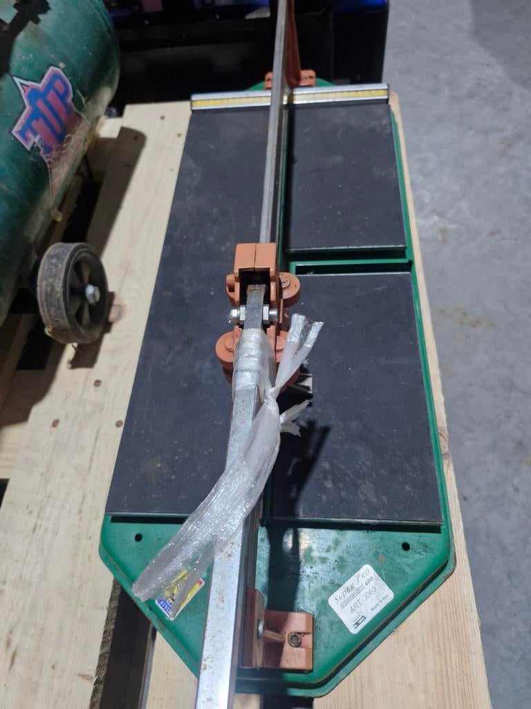 Battipav Super Pro 600 Carat tegelsnijder, Ophalen