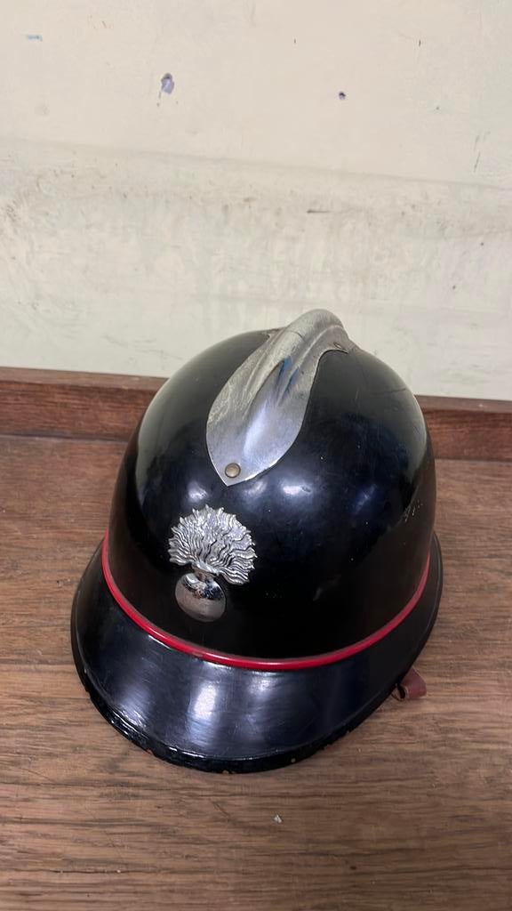 Ancien casque de gendarmerie., Enlèvement, Gendarmerie, Casque ou Béret