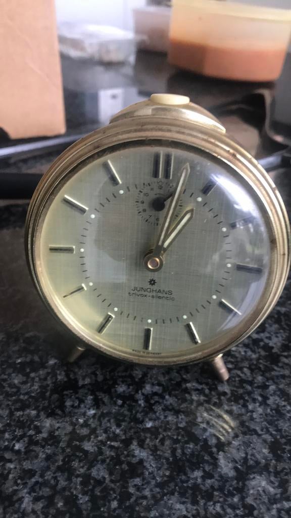 Wekker Junghans, Enlèvement ou Envoi