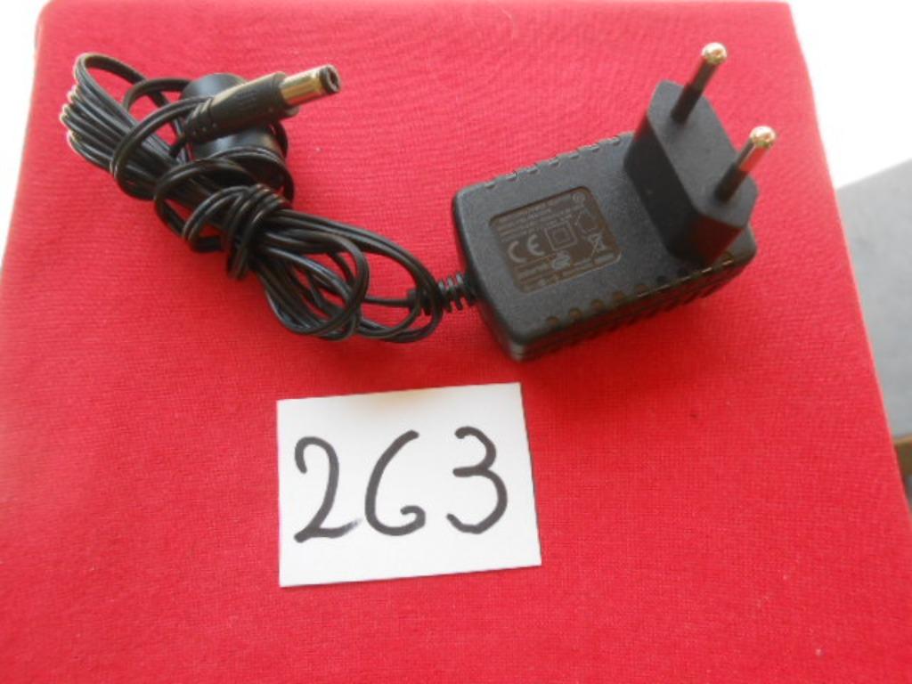 Marque du chargeur : Interlek Modèle : Adaptateur secteur OB, Enlèvement ou Envoi, Neuf, Moins de 400 watts