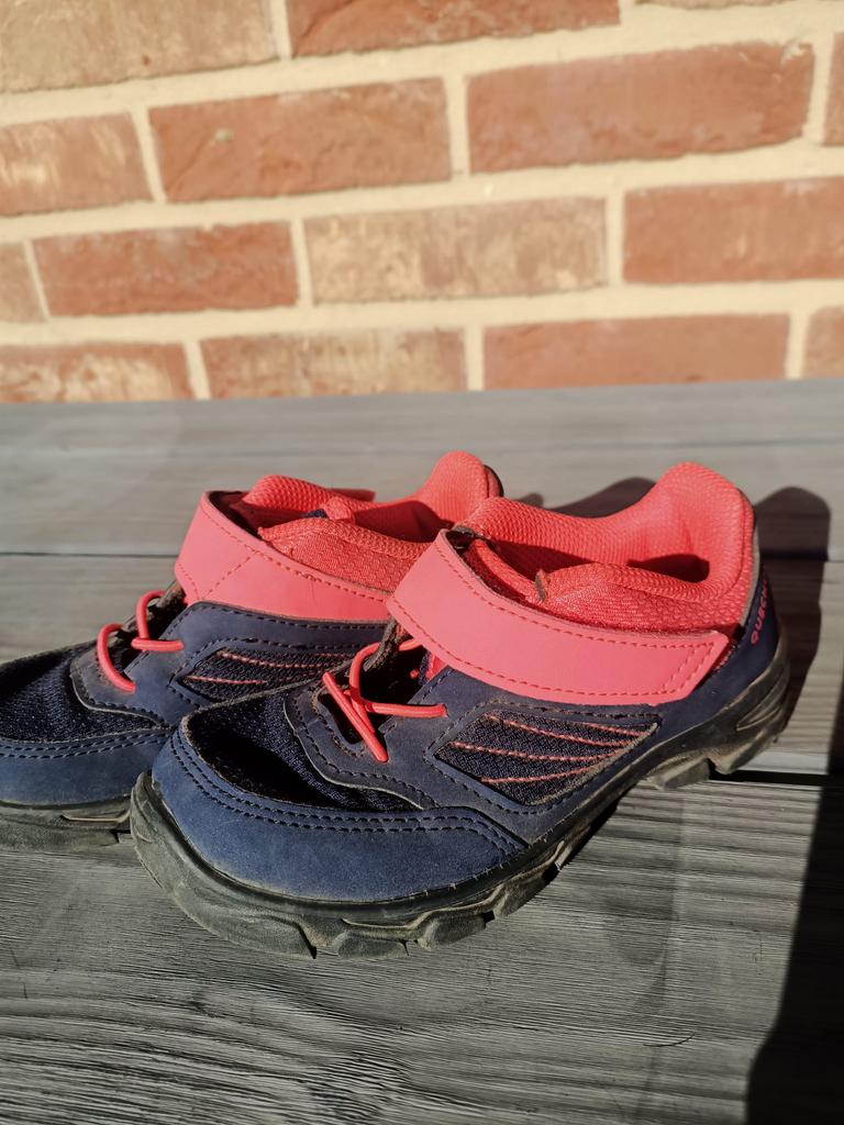 Chaussures de randonnée taille 27/28, Enfants & Bébés, Quechua, Enlèvement ou Envoi, Utilisé, Chaussures