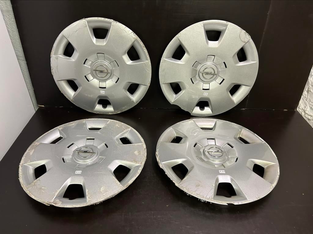 4 enjoliveurs Opel Meriva A corsa astra combo 15", Enlèvement ou Envoi, Utilisé