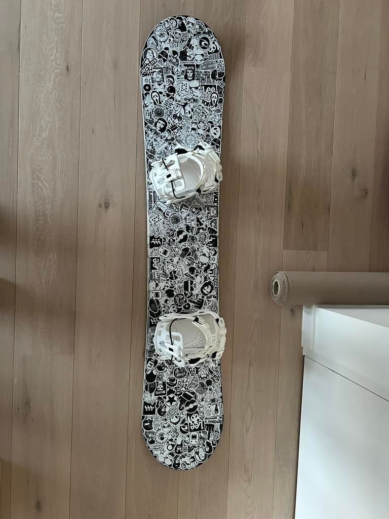 Custom snowboard Salomon - Maat 58 Wide, Ophalen, Zo goed als nieuw, Board