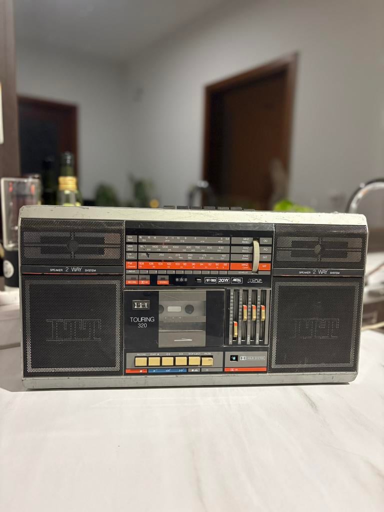 ITT Touring 320 radio-cassette-boombox, Ophalen of Verzenden, Gebruikt, Radio