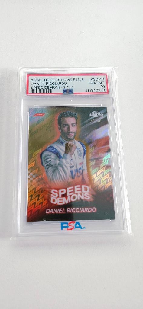 2024 Topps chrome F1 Speed Demons GOLD- Ricciardo /50 PSA10, Ophalen of Verzenden, Nieuw, Losse kaart