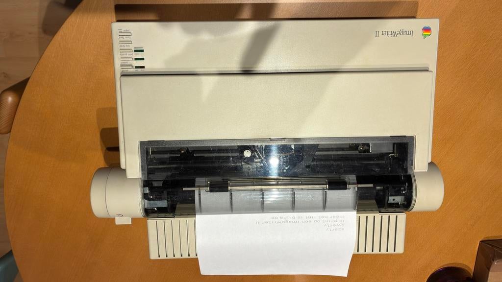 Vintage apple imagewriter 2 in perfecte staat, Computers en Software, Vintage Computers, Ophalen, Macintosh