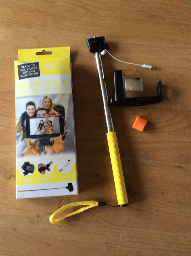 Selfie stick met automatische shutter, Enlèvement