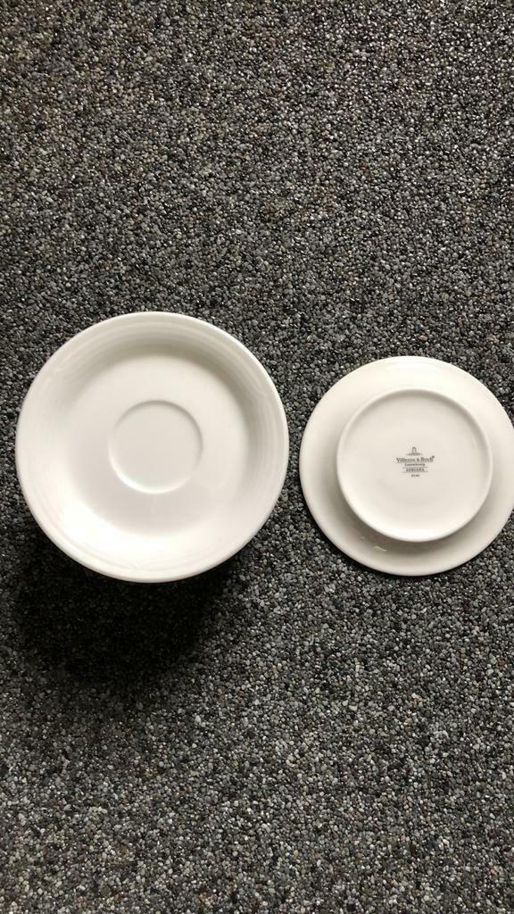 12 ondertassen Villeroy & Boch, Huis en Inrichting, Keuken | Servies, Ophalen of Verzenden, Nieuw, Porselein, Bord(en)