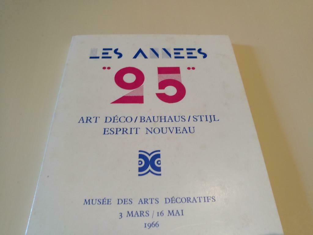 Art Déco, Bauhaus, Stijl, 130pag, jaren 60 publicatie, Boeken, Ophalen of Verzenden, Zo goed als nieuw, Overige onderwerpen