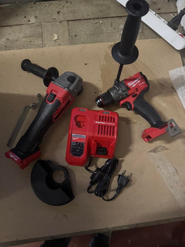 Milwaukee set, Ophalen, Nieuw