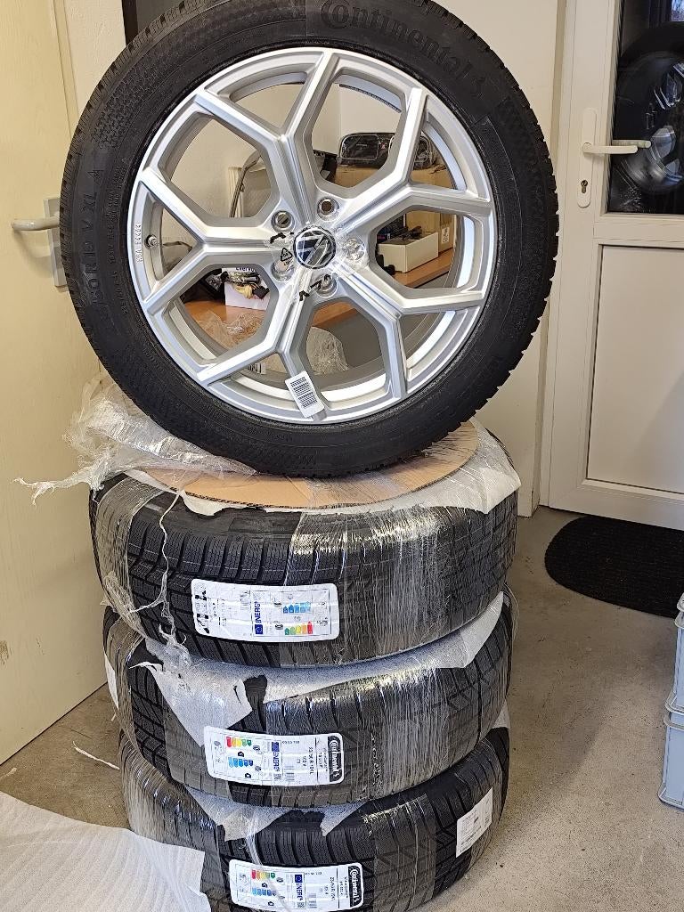 VW Tiguan 571 CT1 originele 19, inch velgen+winterbanden, Enlèvement, Volkswagen