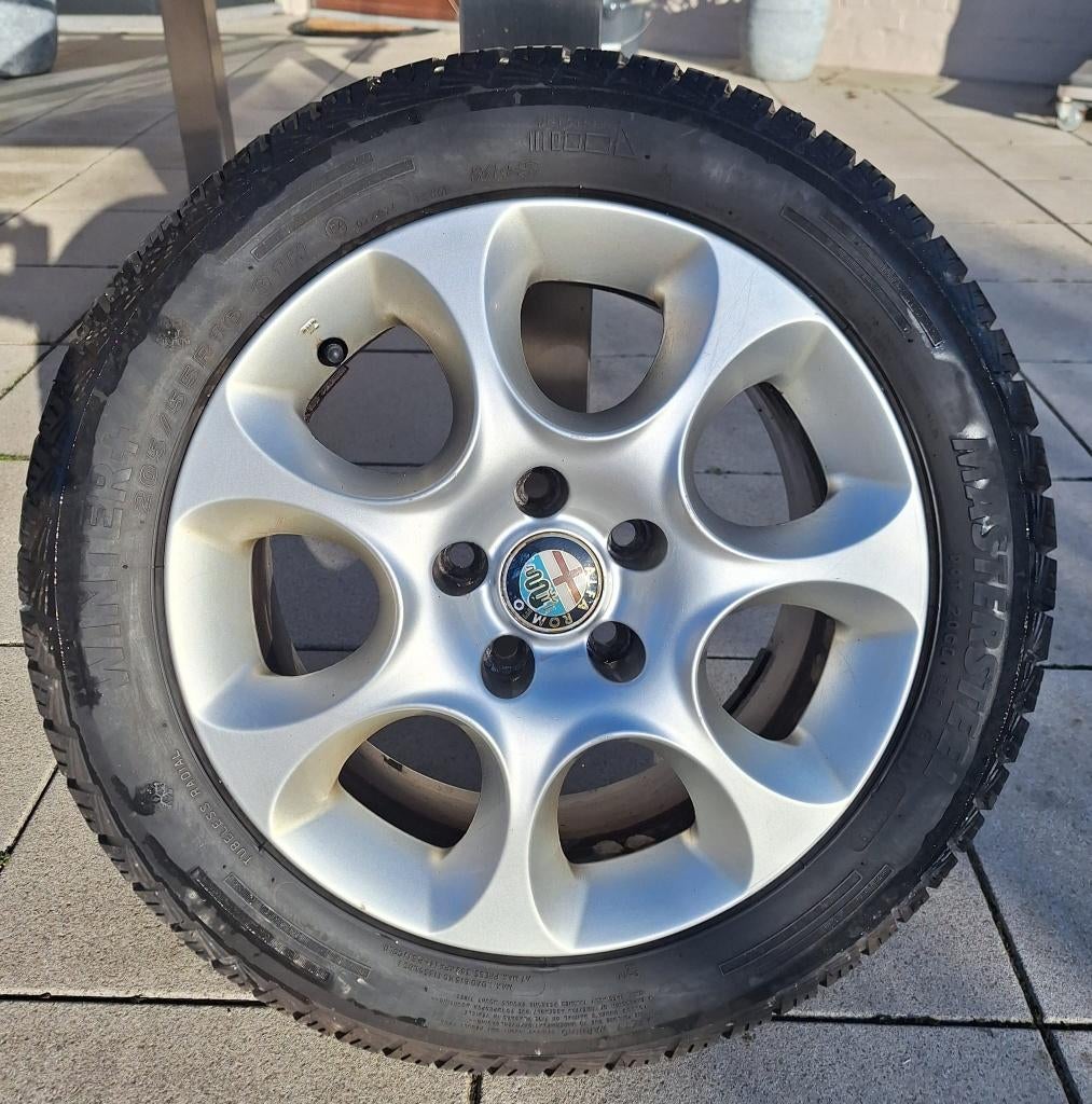 4 Alfa Romeo-velgen met winterbanden, Auto-onderdelen, Ophalen, Gebruikt, Velg(en), 16 inch
