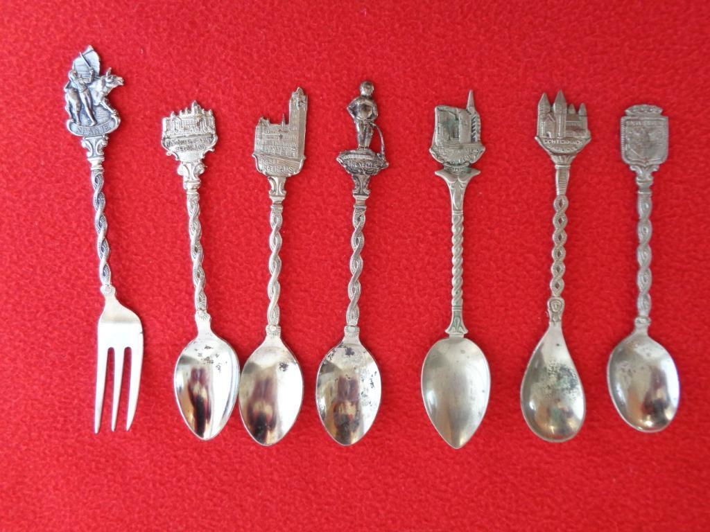 Cuillère souvenir  X 6 pièces + 1 fourchette Vintage., Ophalen of Verzenden, Gebruikt