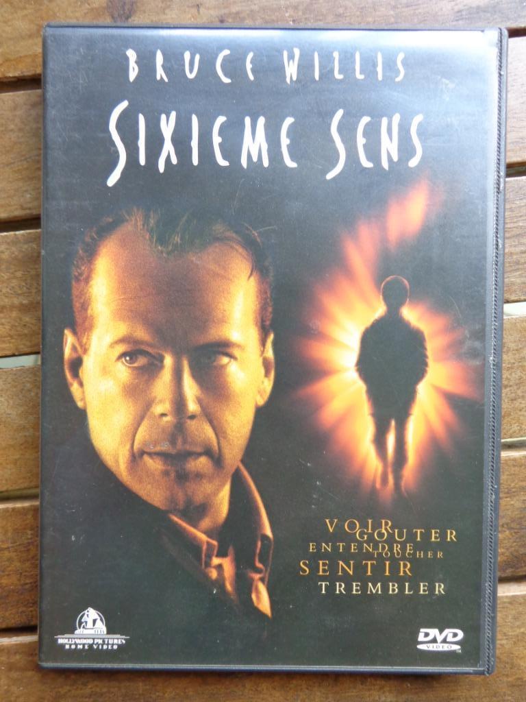 )))  Sixième Sens / Bruce Willis / M. Night Shyamalan  (((, Vanaf 12 jaar, Ophalen of Verzenden, Zo goed als nieuw, Science Fiction