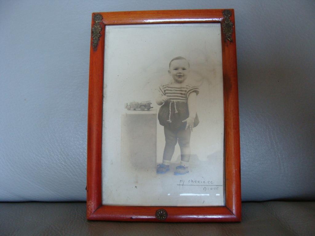 très ancien cadre signé, avec verre, vintage,, Ophalen of Verzenden
