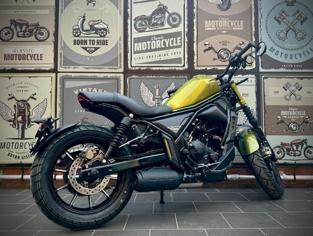 ZONTES 125 C — 2026, STIJL EN TECHNO, Motoren, Chopper, Zontes, Particulier, 125 cc