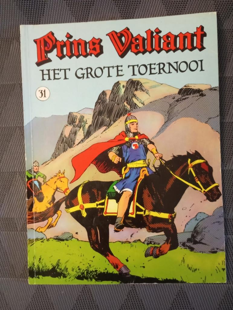Prins Valiant 31 en 51, Boeken, Stripverhalen, Ophalen of Verzenden, Zo goed als nieuw