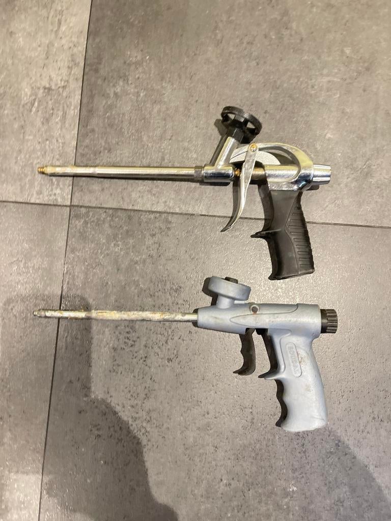 Lot de 2 pistolets à mousse professionnel, Enlèvement, Utilisé