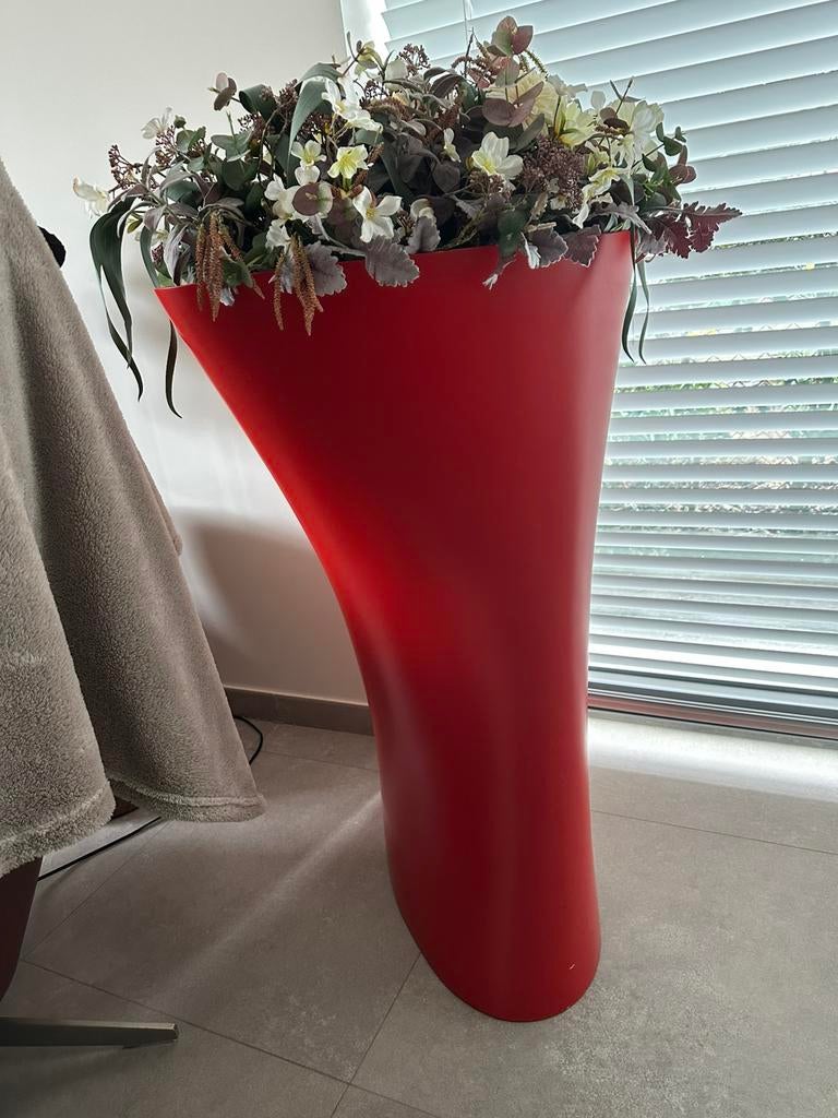 Bel objet avec des fleurs en soie. Marque Slide italie., Enlèvement, Comme neuf, Synthétique