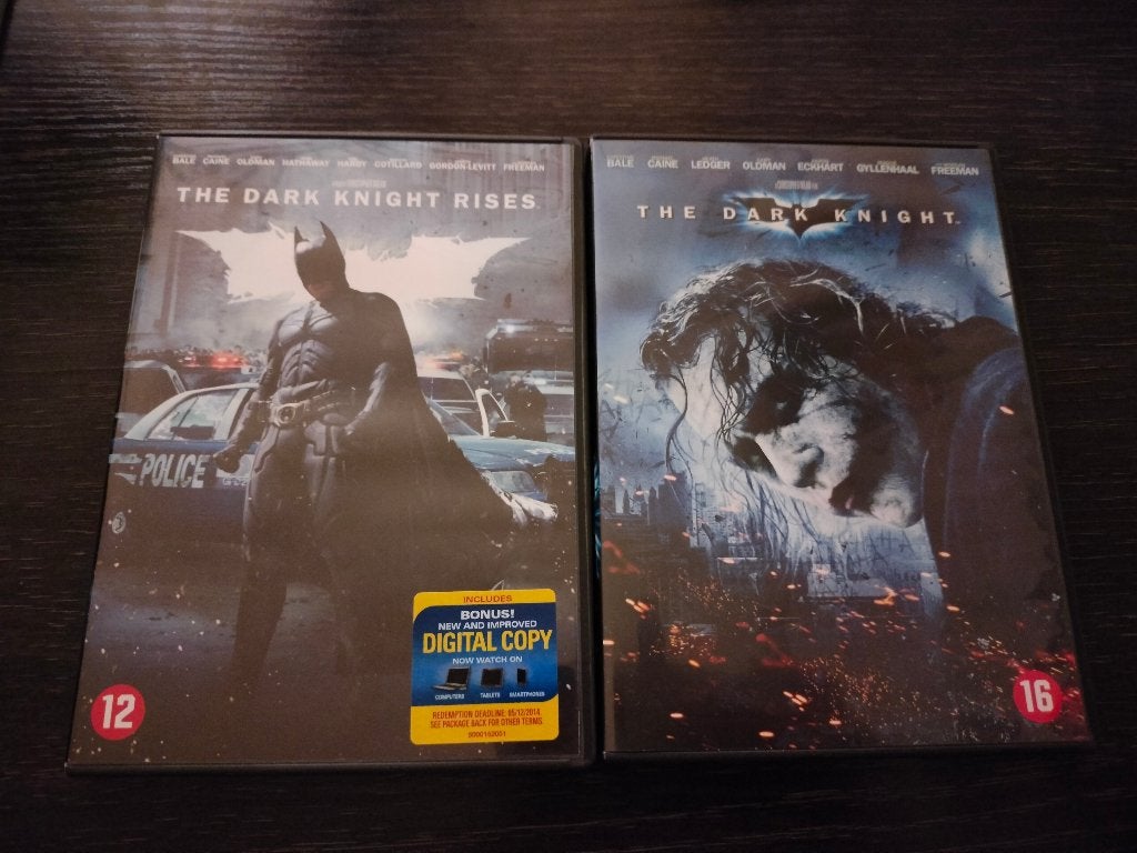 DVD-box The dark knight (rises), Engels, Overige genres, Ophalen of Verzenden, Zo goed als nieuw