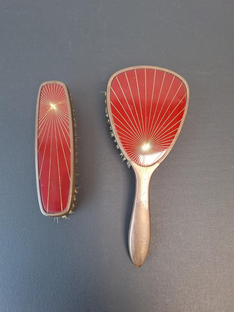 Vintage borstelset starburstpatroon rood en goud Art Deco, Antiek en Kunst, Ophalen of Verzenden
