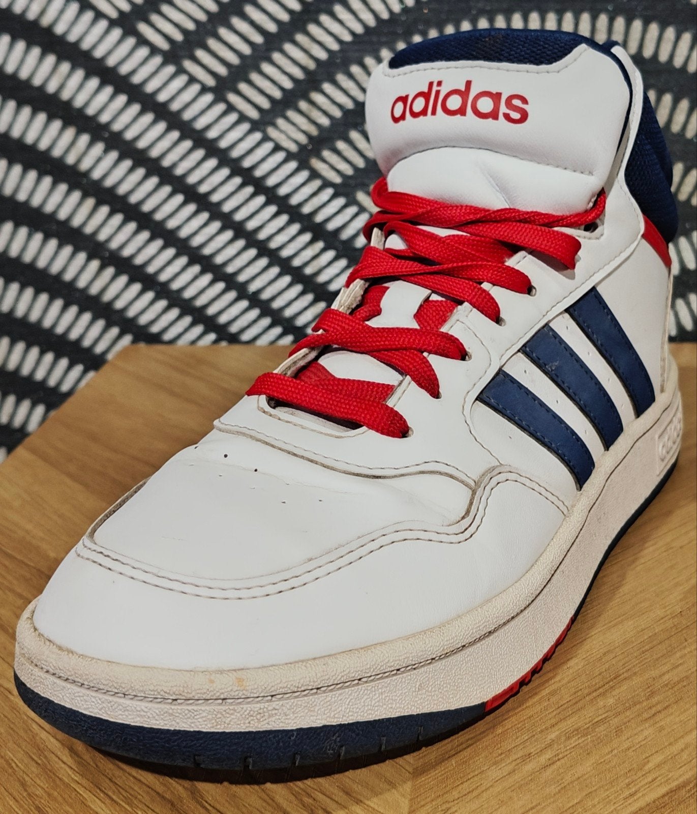 Baskets montantes Adidas Hoops 3.0 Mid blanc bleu rouge, Addidas, Enlèvement ou Envoi, Porté, Bleu