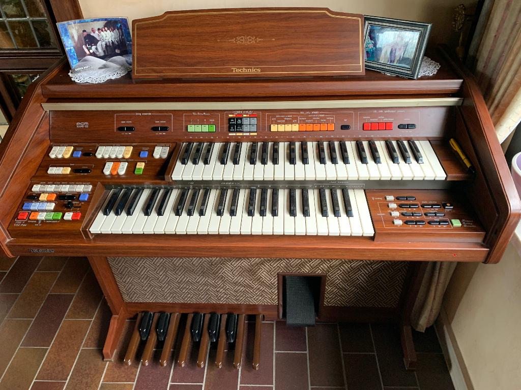 Technics orgel, Muziek en Instrumenten, Ophalen, Zo goed als nieuw, 2 klavieren, Orgel