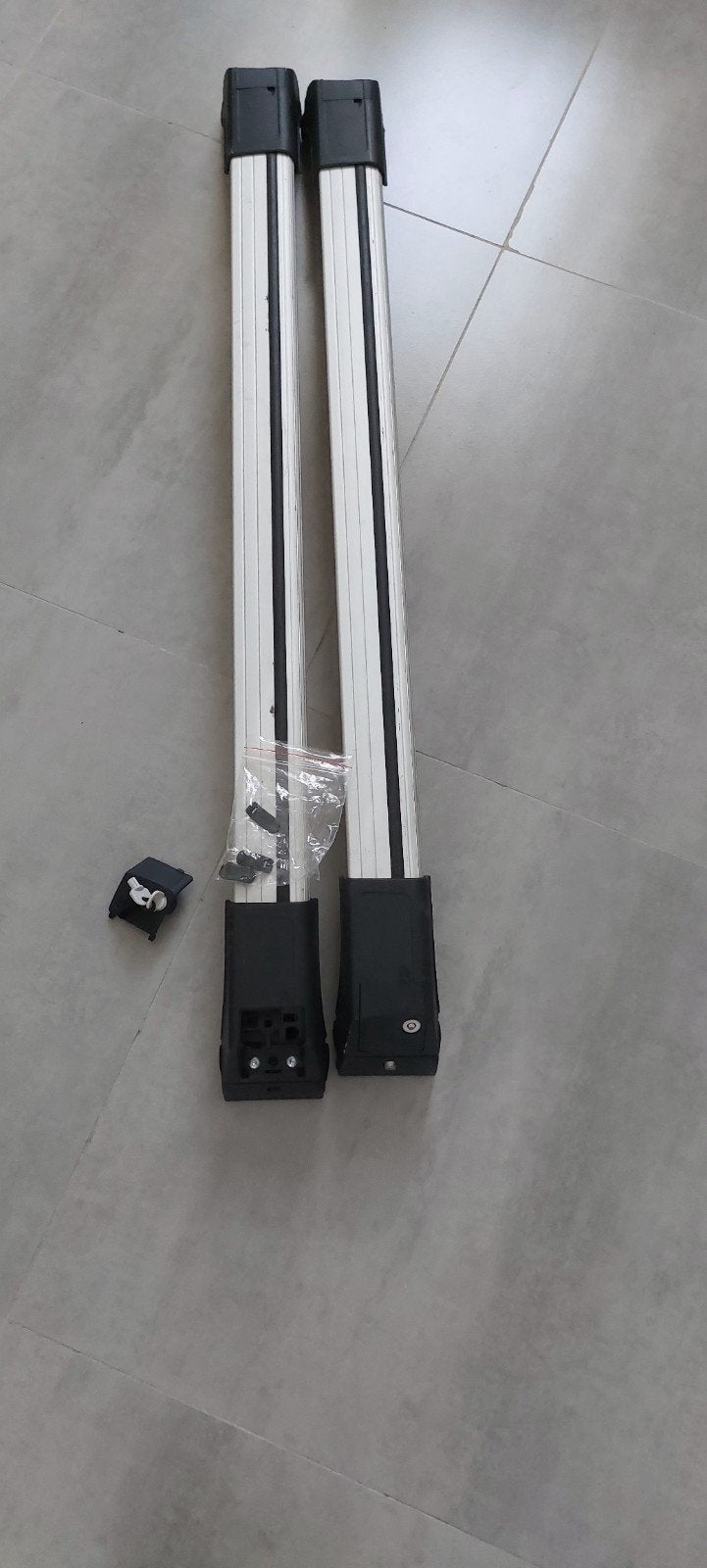 À vendre barres de toit pour Break, Auto diversen, Dakdragers, Zo goed als nieuw, Ophalen