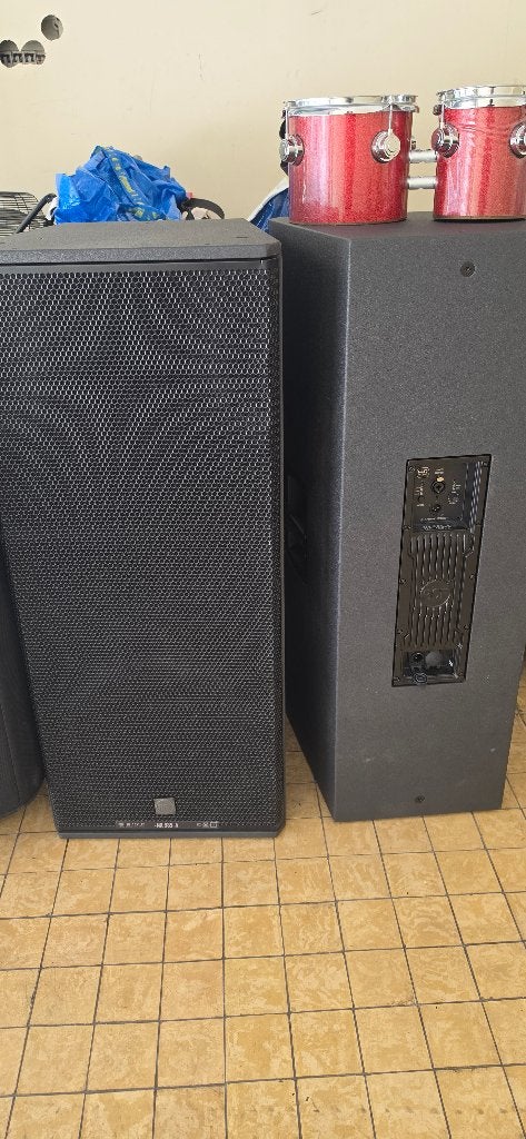 Rcf    985 nx, Audio, Tv en Foto, Luidsprekerboxen, Ophalen, Zo goed als nieuw, 60 tot 120 watt, Party speaker