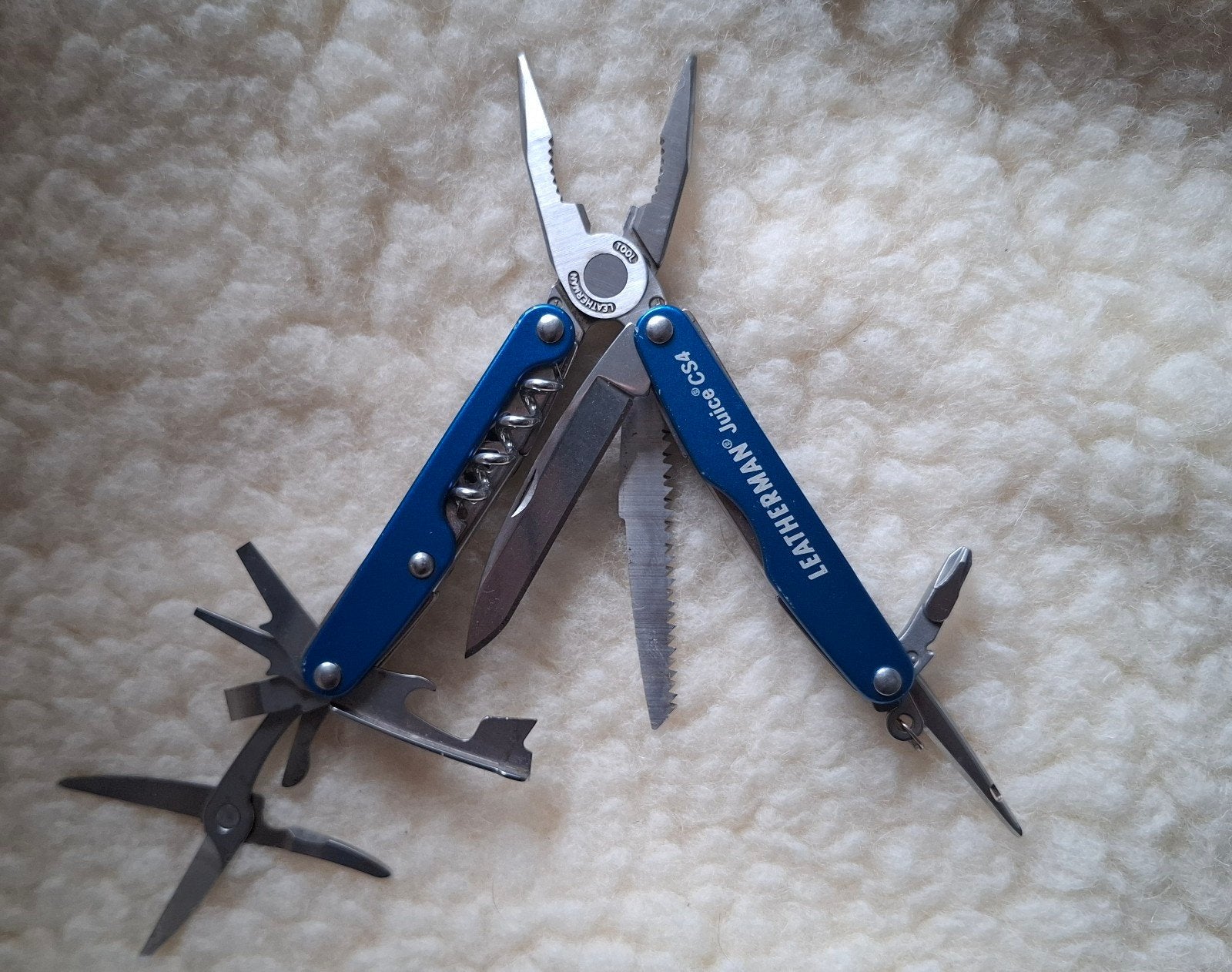 Leatherman Juice CS4 Blue 05/2013 – Discontinued multitool, Ophalen of Verzenden, Gebruikt