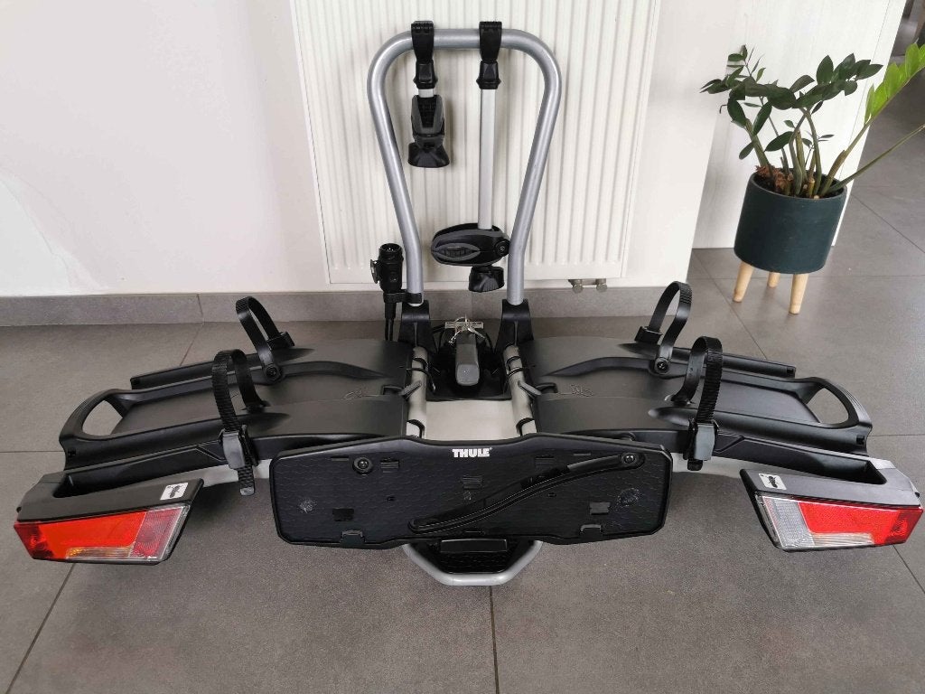 Thule EasyFold 931 –opvouwbaar –60kg –13PIN –e-bikes, Ophalen, Zo goed als nieuw, 2 fietsen, Trekhaakdrager