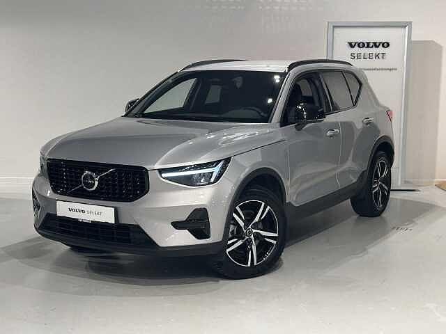 Volvo XC40 B3 Mild hybrid Dark Plus, Automaat, Euro 6, 1969 cc, Parkeersensor