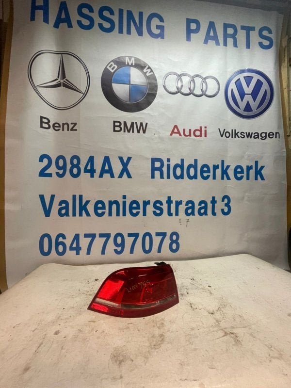 Volkswagen Passat achterverlicht links 2013 3AF945095E, -, Utilisé, -, -