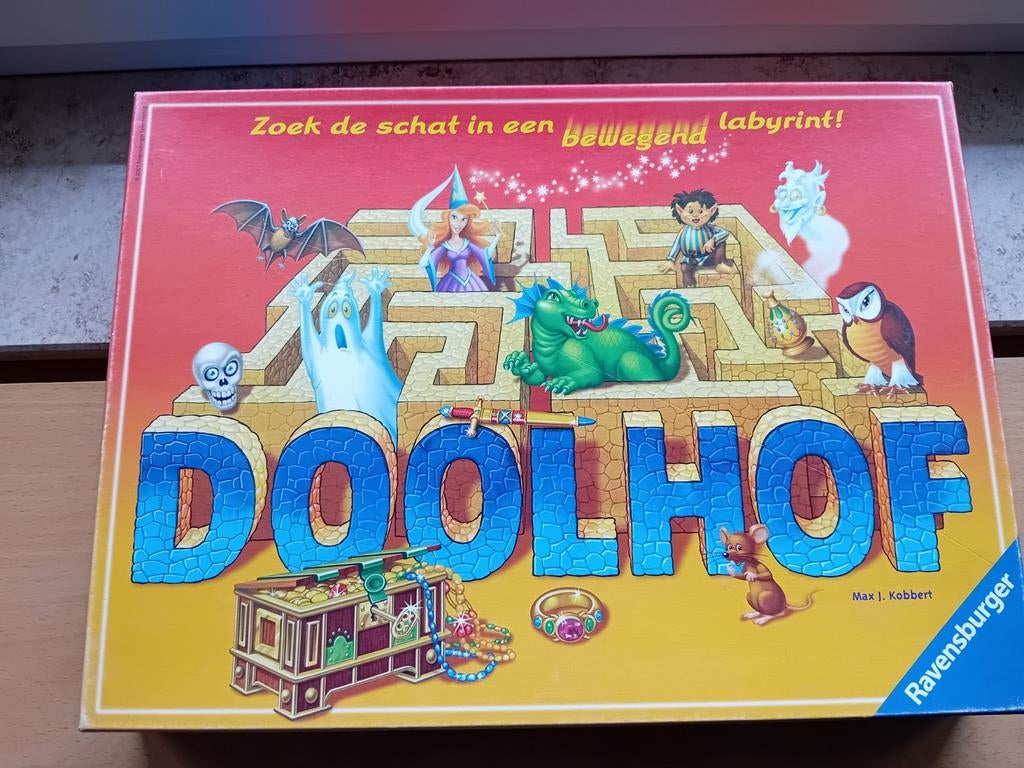 DOOLHOF, Ophalen