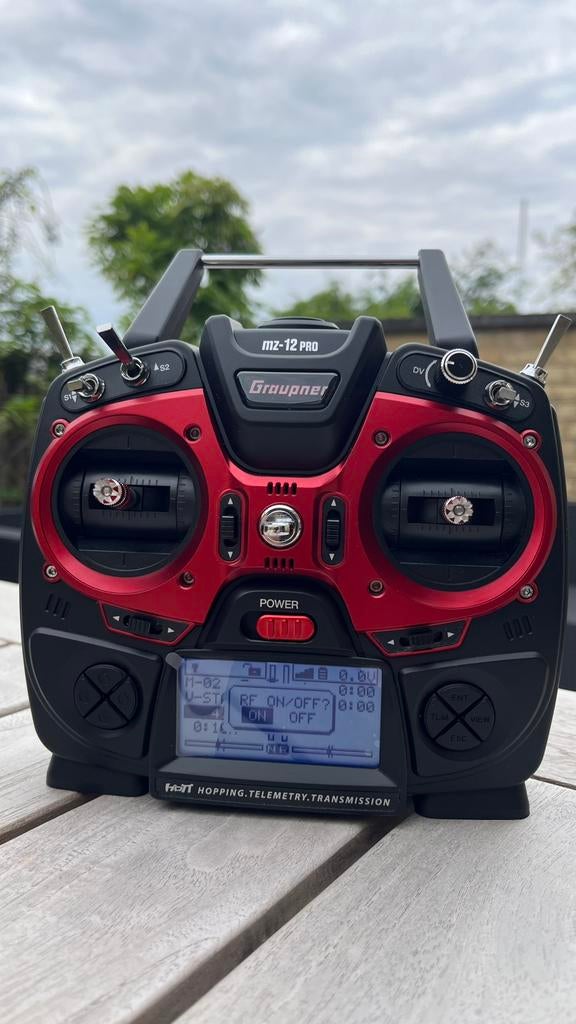 Graupner mz-12 PRO 12-kanaals afstandsbediening, Hobby en Vrije tijd, Ophalen, Zo goed als nieuw