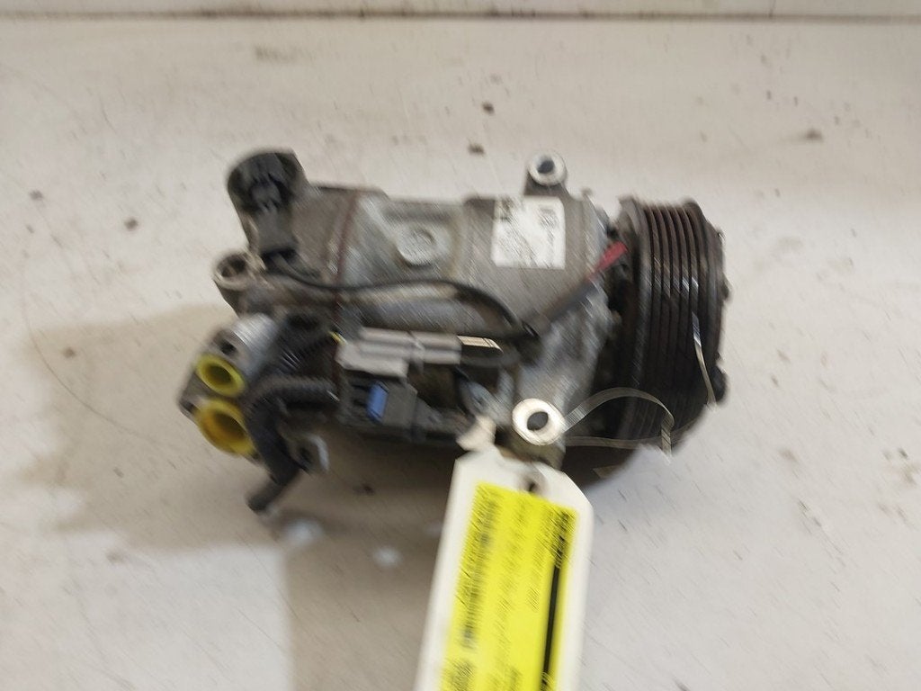 COMPRESSEUR CLIMATISATION Qashqai (J12) (|926006UB0A|), Germany@nissan-services.eu, Kronenweg 38
50389  Wesseling, DE, Utilisé