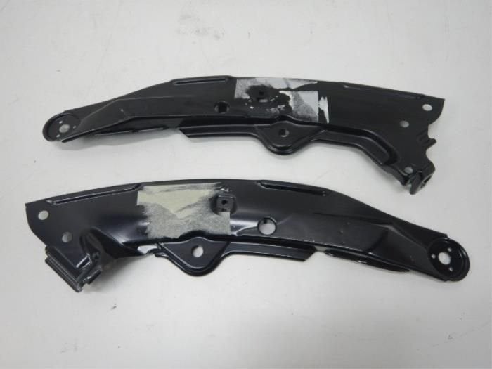VW Golf 8 Koplamphouder Set L + R, Enlèvement ou Envoi, Utilisé